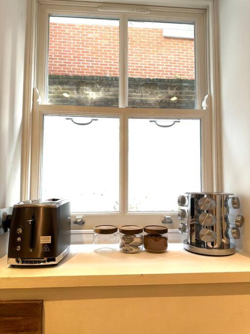 Apartamento Opulent Oasis In Londres Exterior foto